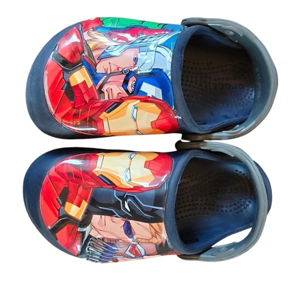 CROCS Comfort Kids Boy's C9 Slip On Marvel Avengers Clogs Shoes Red &‎ Blue